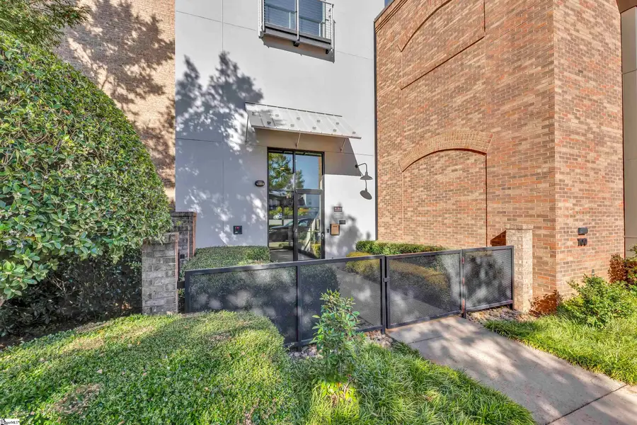 500 E Mcbee Avenue #5202, Greenville, SC 29601 - Image #2