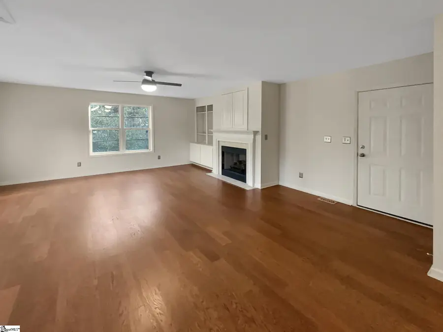 279 Finch Road, Wellford, SC 29385 - Image #3