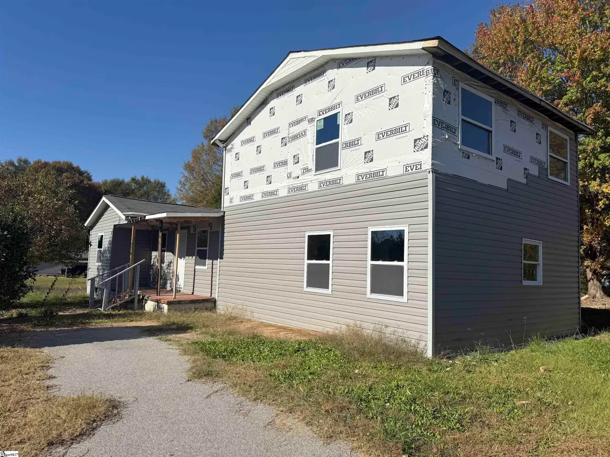 1817 Sandy Ford Road, Chesnee, SC 29323 - Image #1