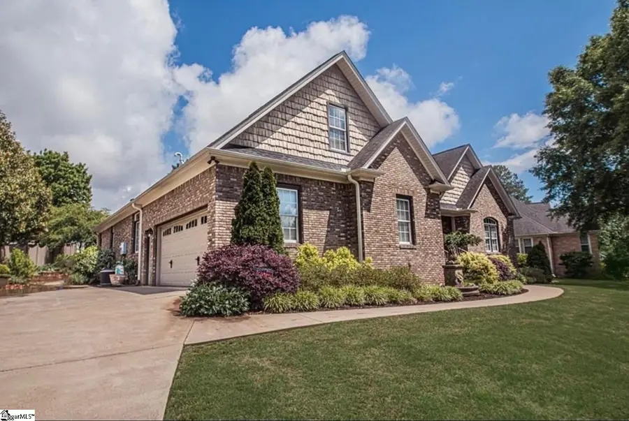 305 Wexford Way, Easley, SC 29642 - Image #2