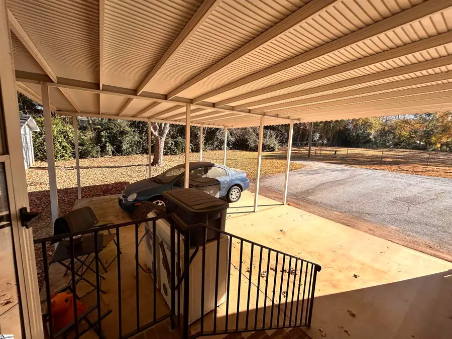 103 David Street, Laurens, SC 29360 - Image #2