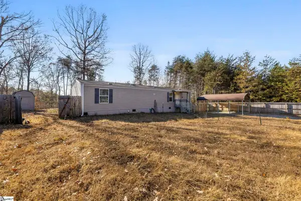 4 Sawblade Ridge, Marietta, SC 29661-9392