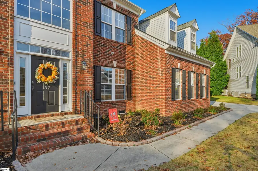 137 Hammett Pond Court, Greer, SC 29650 - Image #2