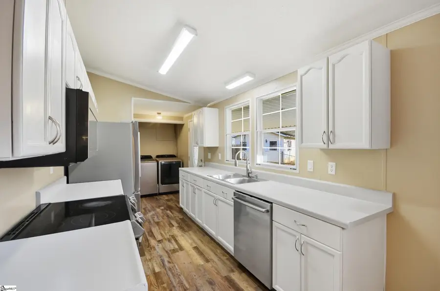 235 Colonial Drive, Easley, SC 29642 - Image #2