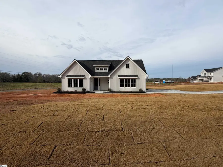 23 Henderson Road, Gray Court, SC 29645 - Image #2