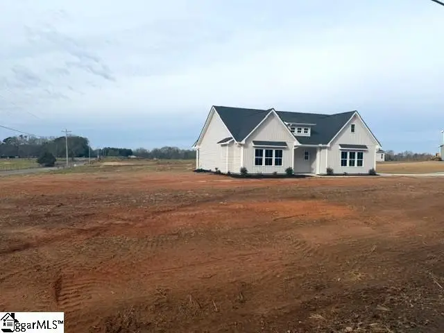 23 Henderson Road, Gray Court, SC 29645 - Image #3