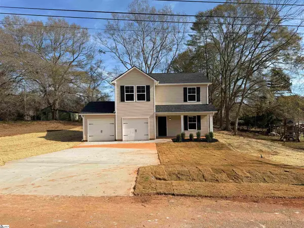 105 Riddle Street, Laurens, SC 29360