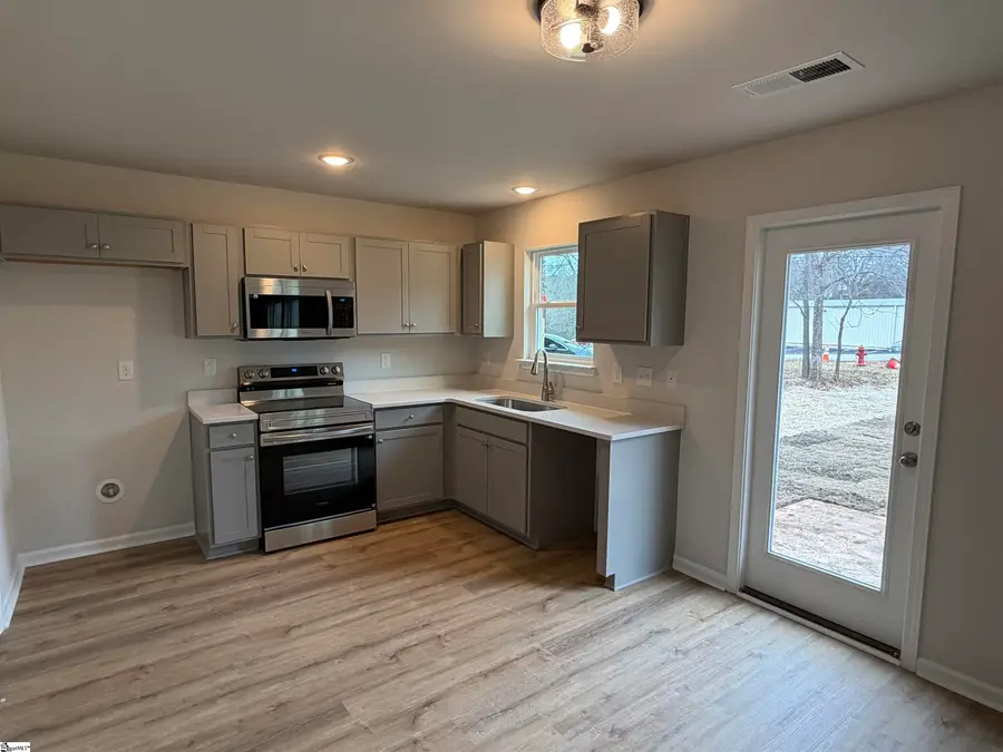 11 Southern Street, Liberty, SC 29657 - Image #3