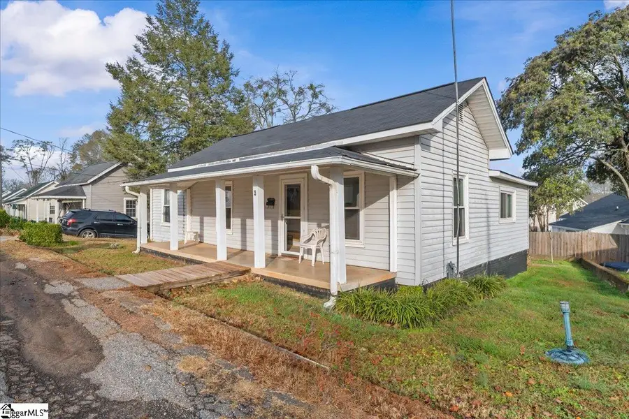 4 Hunt Avenue, Liberty, SC 29657 - Image #2