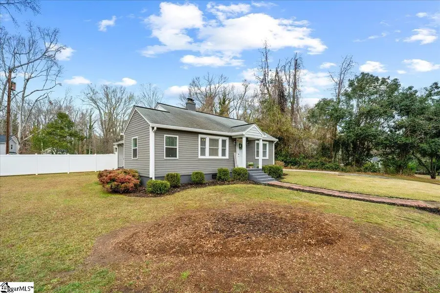 315 Woodland Drive, Belton, SC 29627 - Image #3