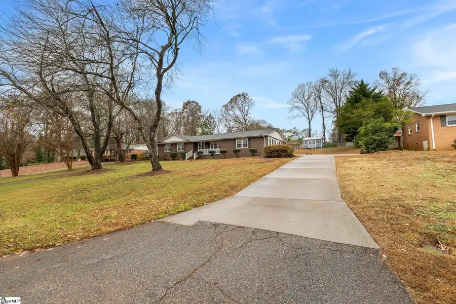208 Huntington Drive, Anderson, SC 29625-1213 - Image #3
