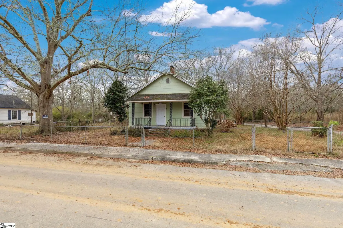 143 Pine Street, Clinton, SC 29325 - Image #1