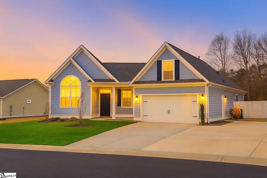 818 Orchard Valley Lane, Boiling Springs, SC 29316 - Image #2