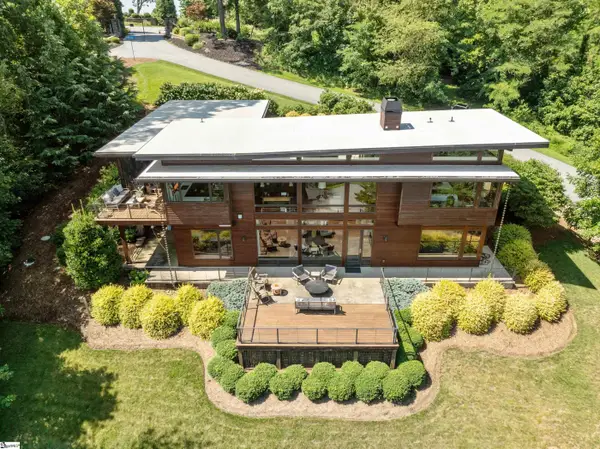 6 Windfaire Pass Court, Greenville, SC 29609