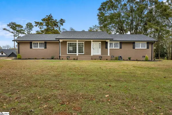 300 Woodlake Road, Anderson, SC 29621