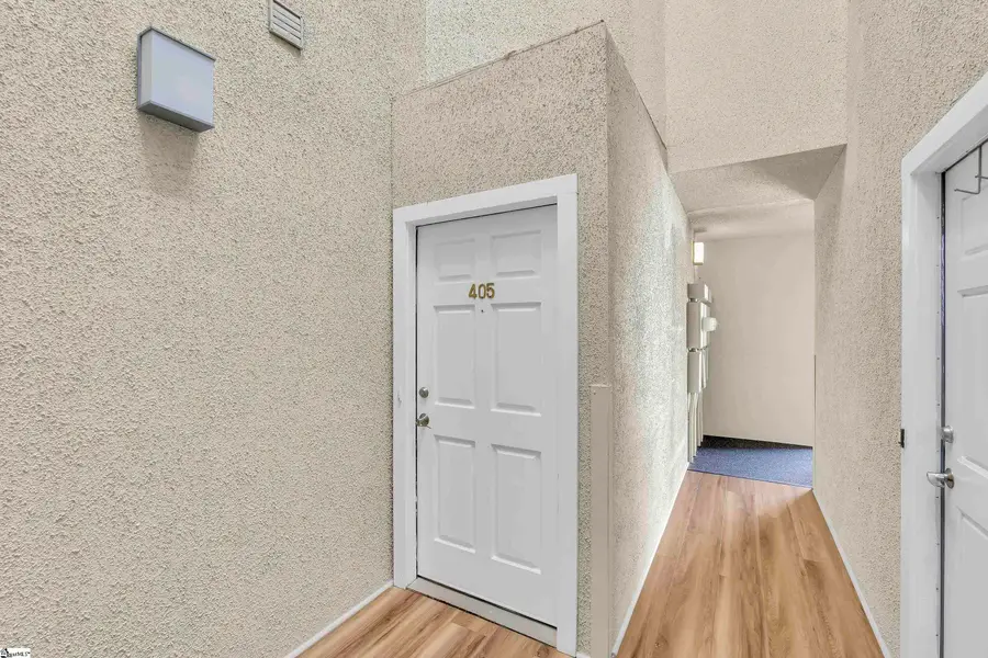 233 N Main Street #Unit 405, Greenville, SC 29601 - Image #2