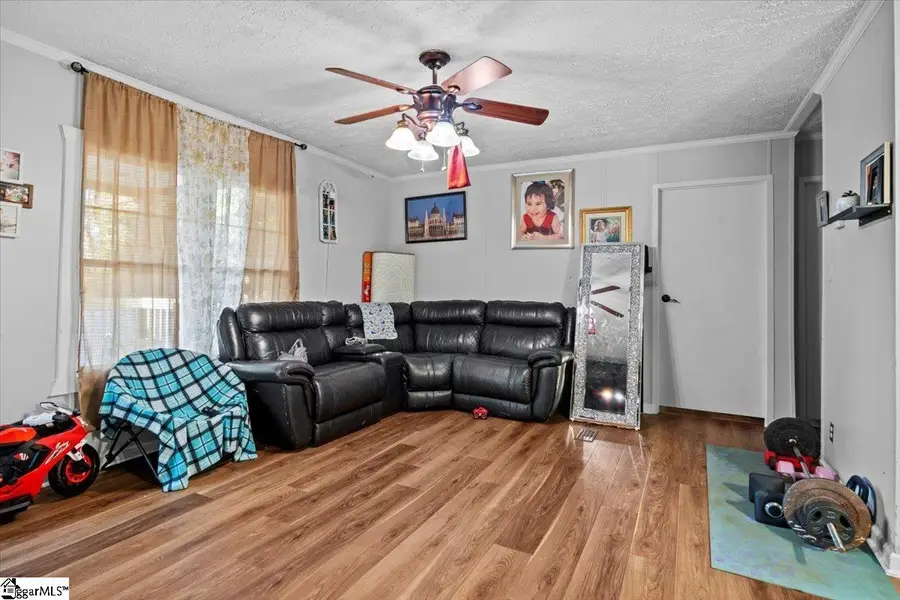 219 Shady Acres Circle, Greenville, SC 29611 - Image #3