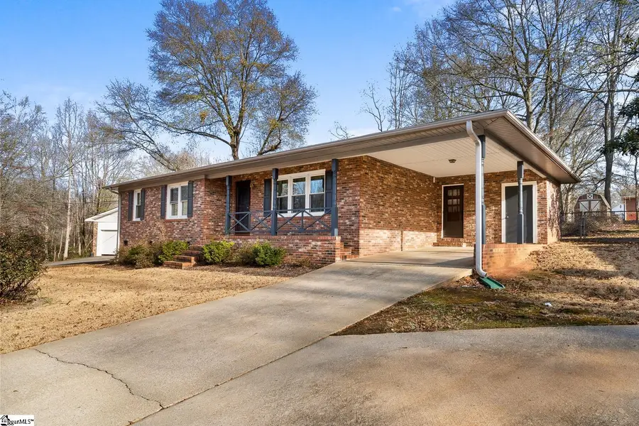 218 Richmond Drive, Greenville, SC 29617 - Image #3