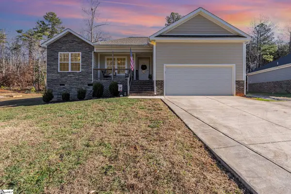 520 Edens Road, Pickens, SC 29671-8827