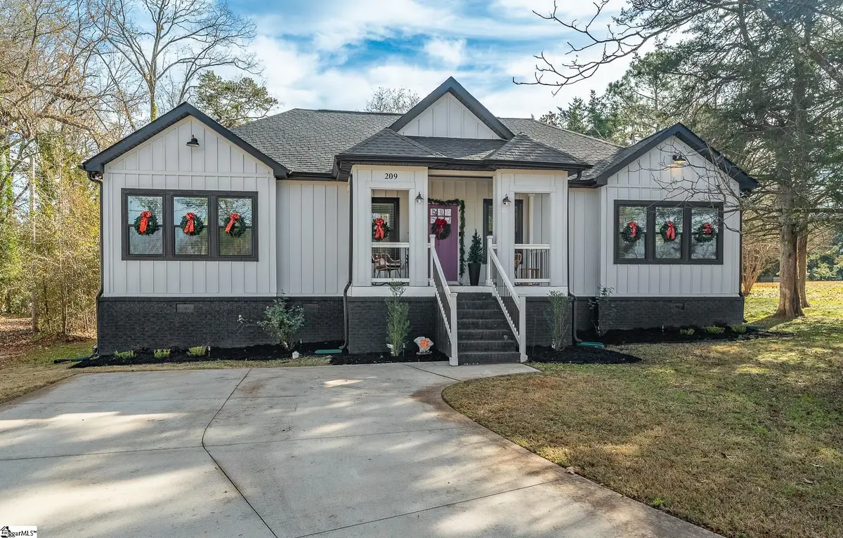 209 Missallie Drive, Clinton, SC 29325 - Image #1