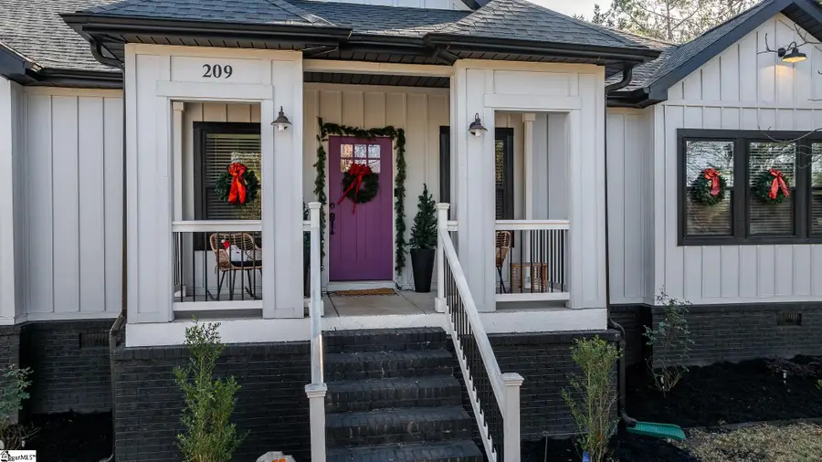 209 Missallie Drive, Clinton, SC 29325 - Image #2