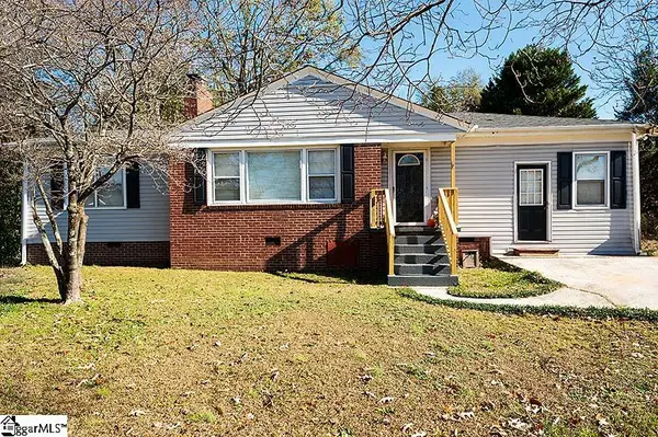 13 N Garden Circle, Greenville, SC 29615