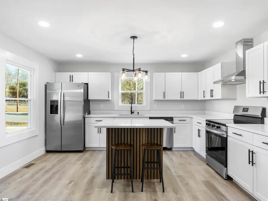 320 Carney Street, Drayton, SC 29333 - Image #3