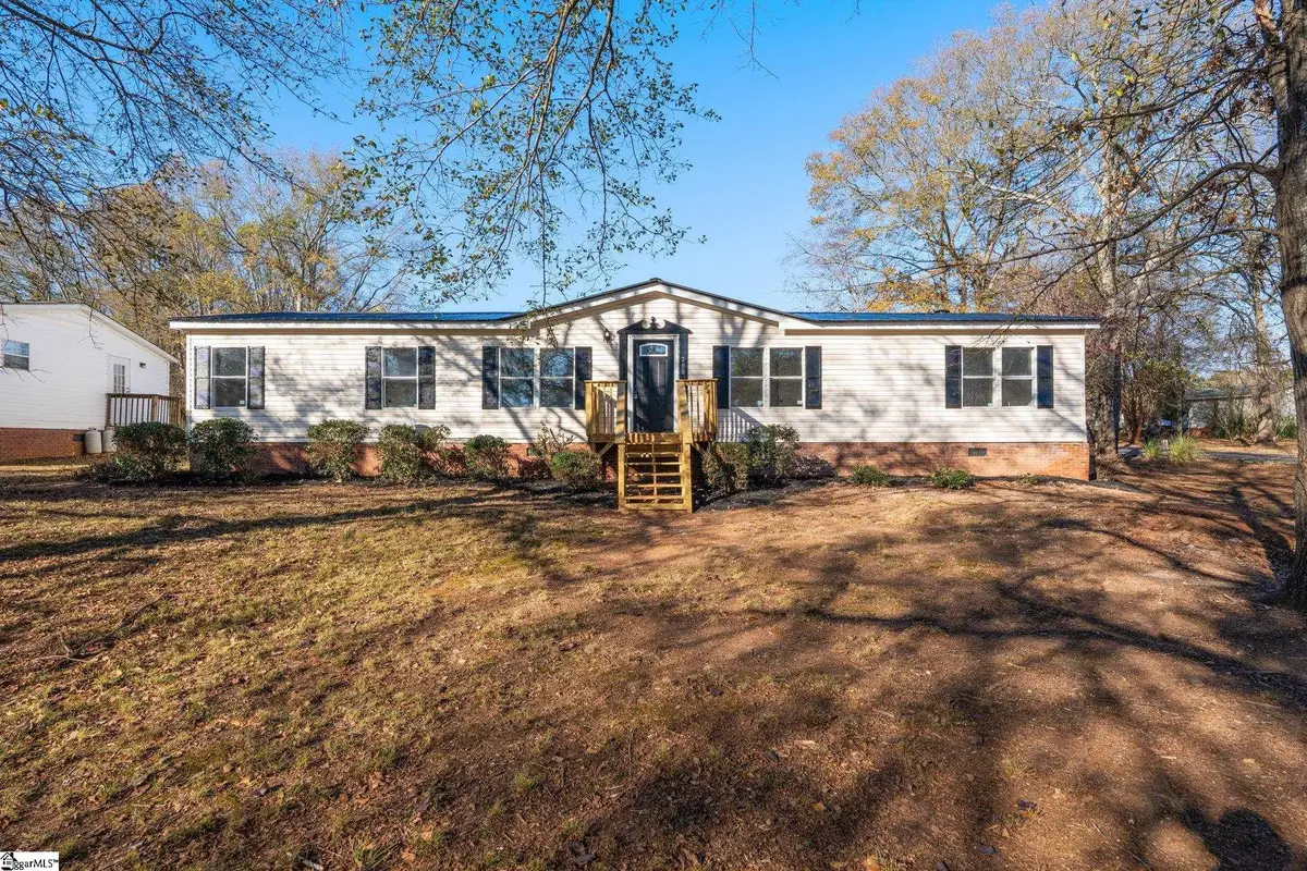 200 Country Walk Lane, Simpsonville, SC 29680 - Image #1