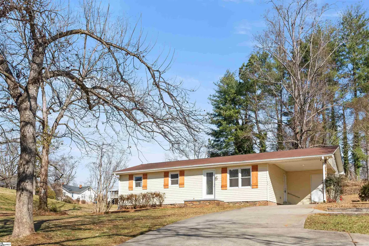 210 N Randolph Avenue, Landrum, SC 29356 - Image #1