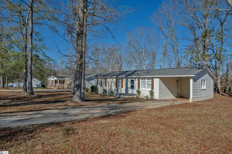 111 Susan Avenue, Honea Path, SC 29654 - Image #2