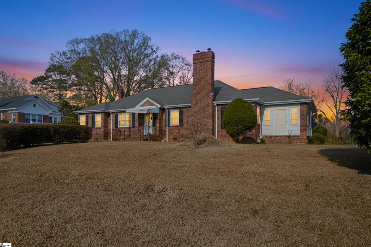 202 Greenwood Highway, Saluda, SC 29138 - Image #1
