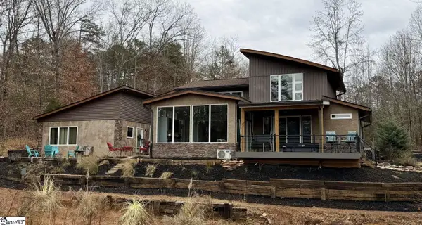 111 N Hogan Drive, Westminster, SC 29693