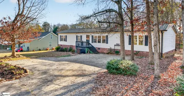 24 Hudson Street, Taylors, SC 29687
