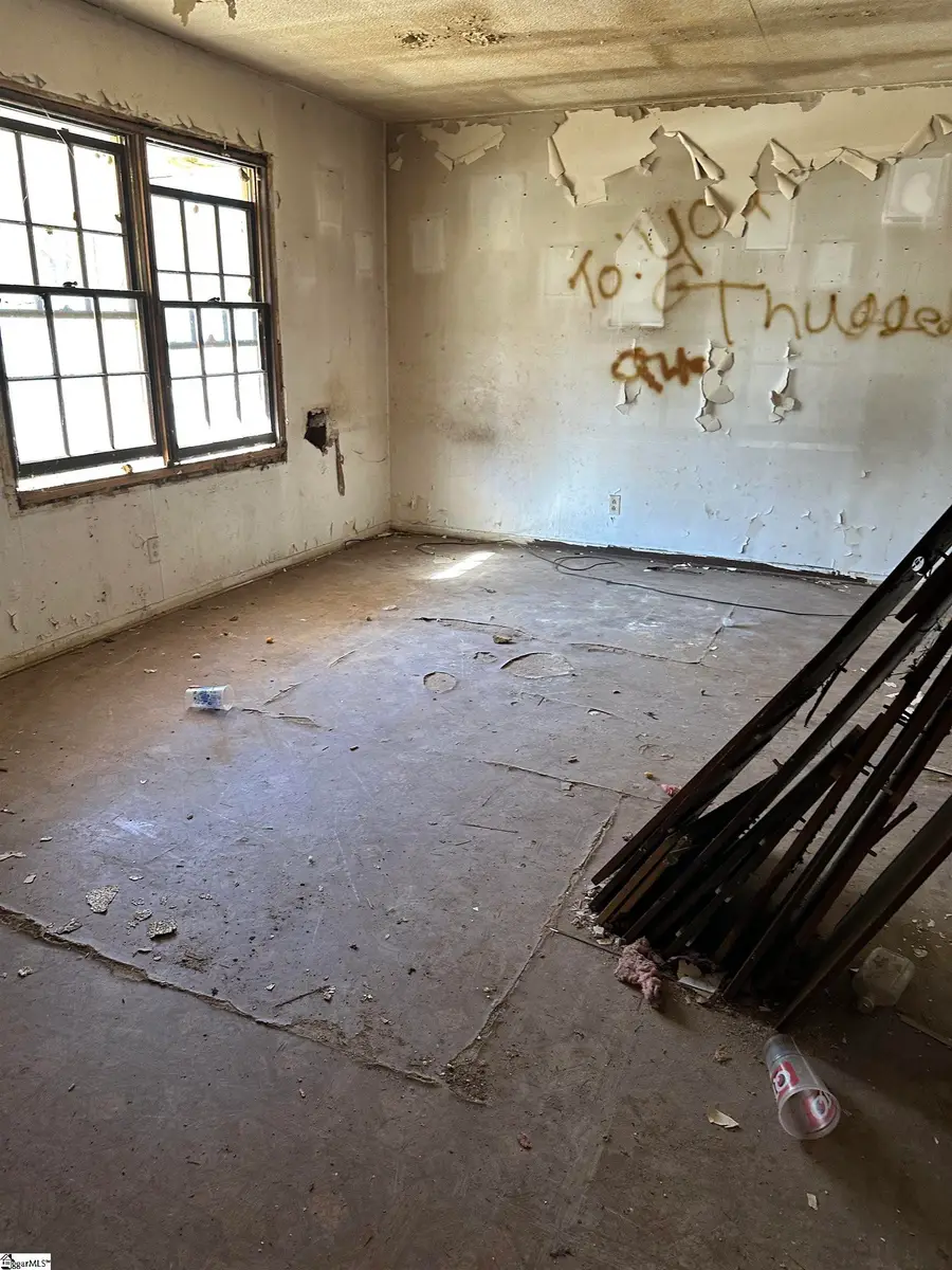 16 Heritage Court, Spartanburg, SC 29307 - Image #2