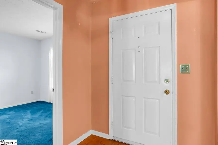 40 Wood Pointe Drive #Unit 5, Greenville, SC 29615 - Image #3