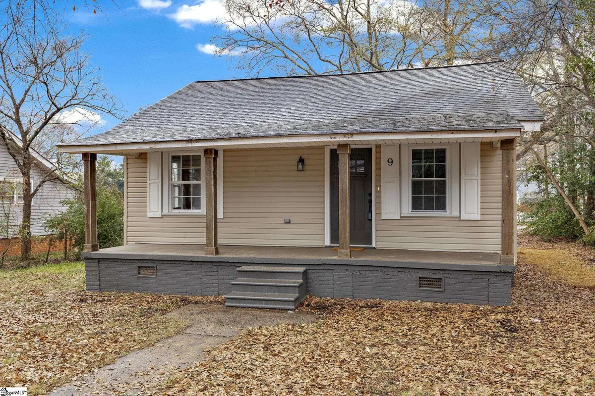 9 Brooks Avenue, Greenville, SC 29617 - Image #1