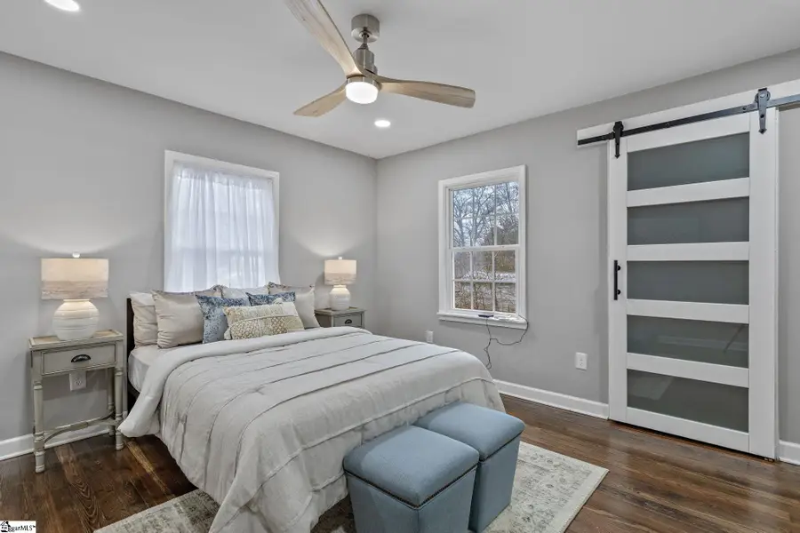 9 Brooks Avenue, Greenville, SC 29617 - Image #3