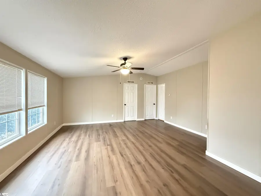 130 Peaceful Valley Road, Spartanburg, SC 29307 - Image #3
