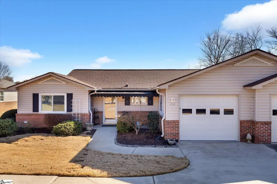 212 Lakeside Circle, Greenville, SC 29615 - Image #2