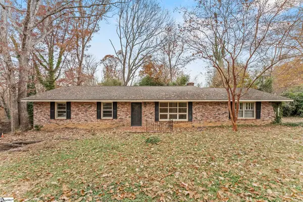 136 Holly Circle, Greer, SC 29651-1845