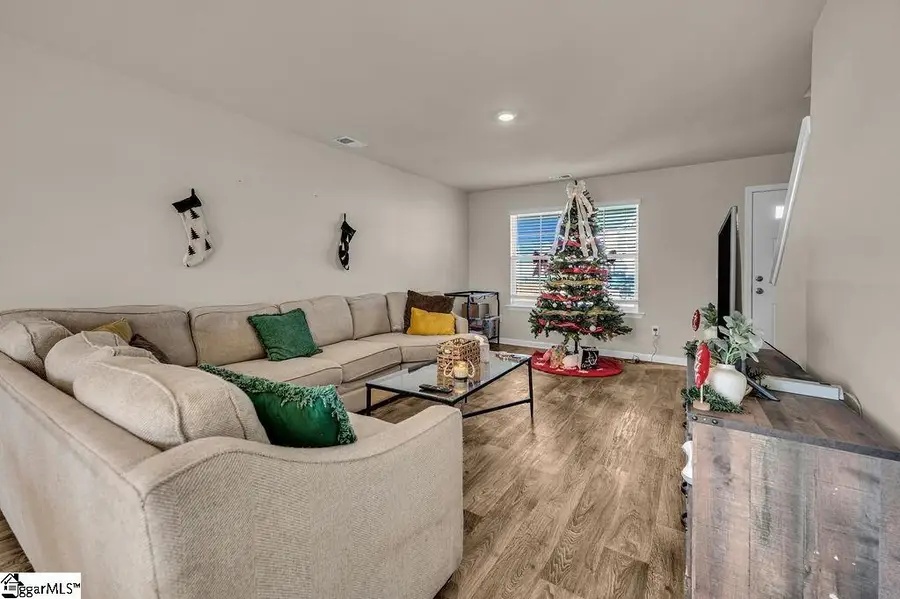 127 Myers Lane, Laurens, SC 29360 - Image #2