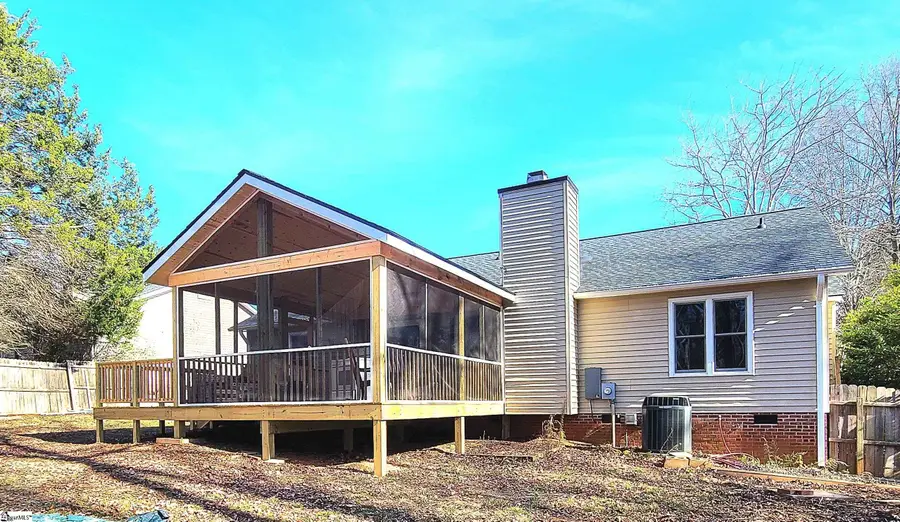 200 Dunwoody` Drive, Simpsonville, SC 29681 - Image #3