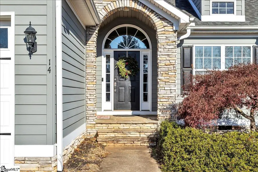 14 Manorwood Court, Simpsonville, SC 29681 - Image #2
