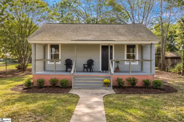 207 Brooks Avenue, Greenville, SC 29617