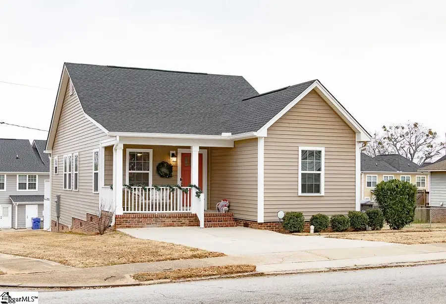 549 N Forest Street, Spartanburg, SC 29303 - Image #2