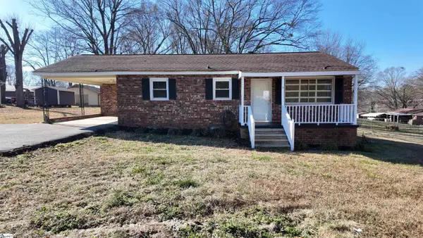 261 Oak Circle, Spartanburg, SC 29316-9198