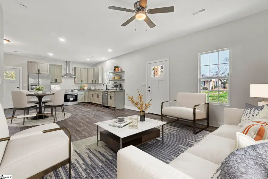 201 Stratford Road, Greenville, SC 29605 - Image #3