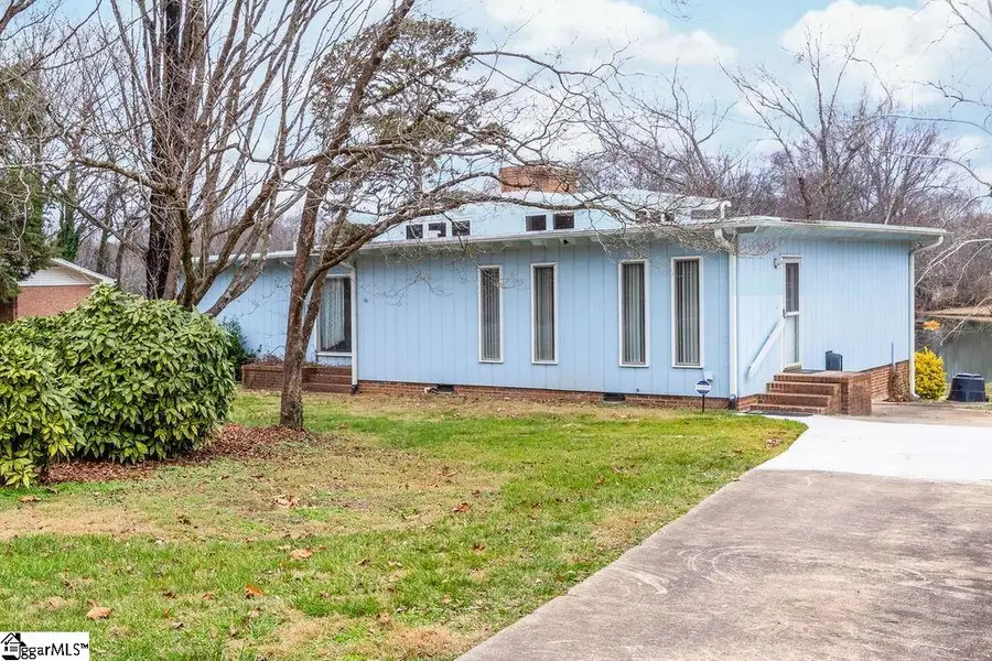 136 Shannon Lake Circle, Greenville, SC 29615 - Image #3