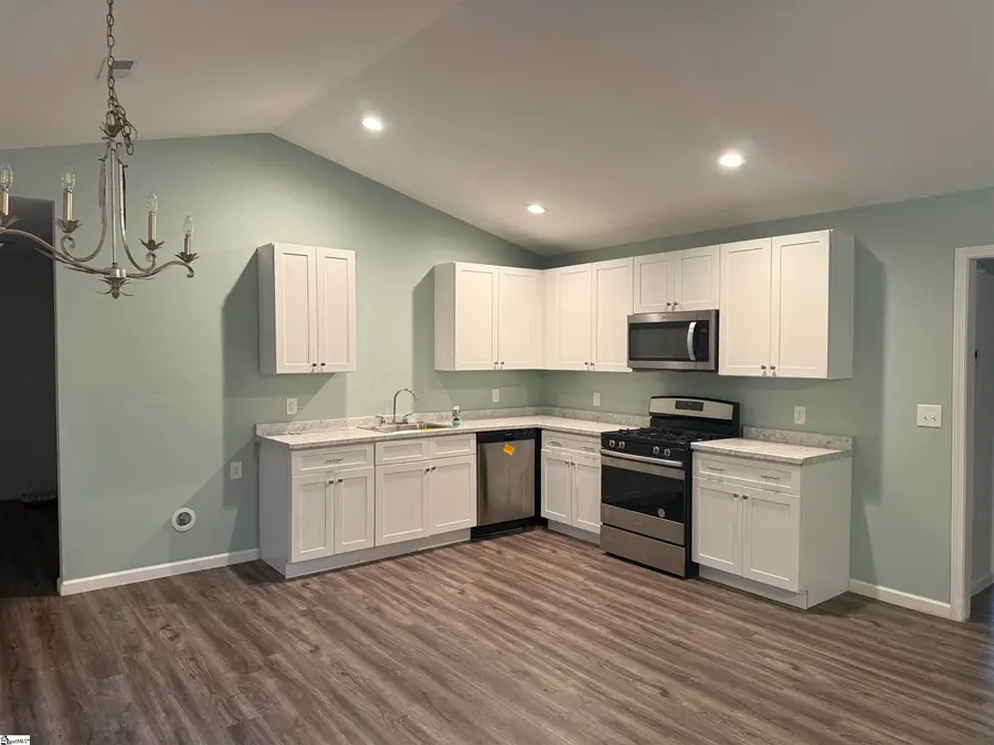 117 Colleton Lane, Clinton, SC 29325 - #2