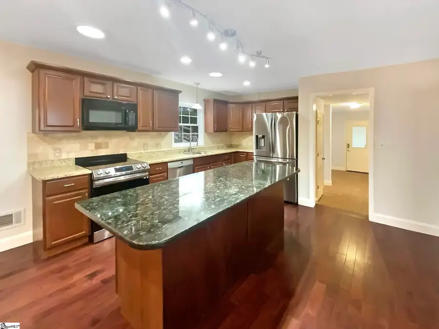 1 Oakleaf Drive, Taylors, SC 29687 - Image #2